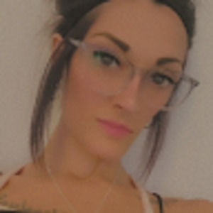 Meet your Posher, Tessa